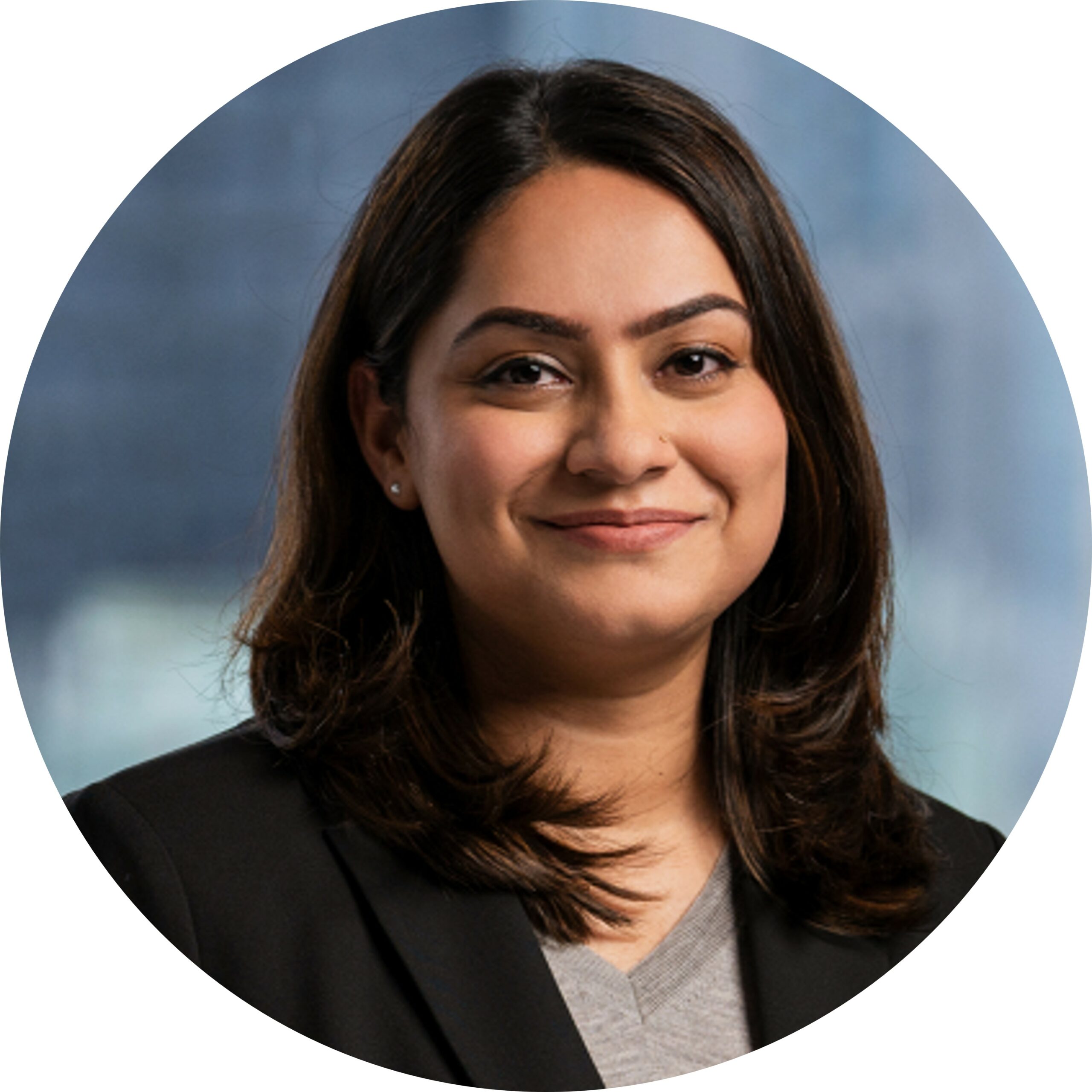 Aasifa Sheikh, an alumna of OsgoodePD's Professional LLM in International Business Law. 