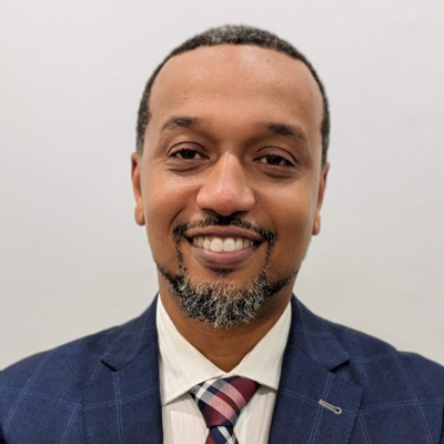 Ayderus Alwai, alumnus of OsgoodePD's Professional LLM in Criminal Law and Procedure.
