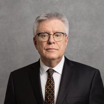 Bruce Reynolds headshot