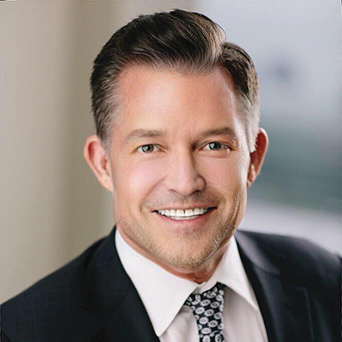 Eric Belli-Bivar headshot